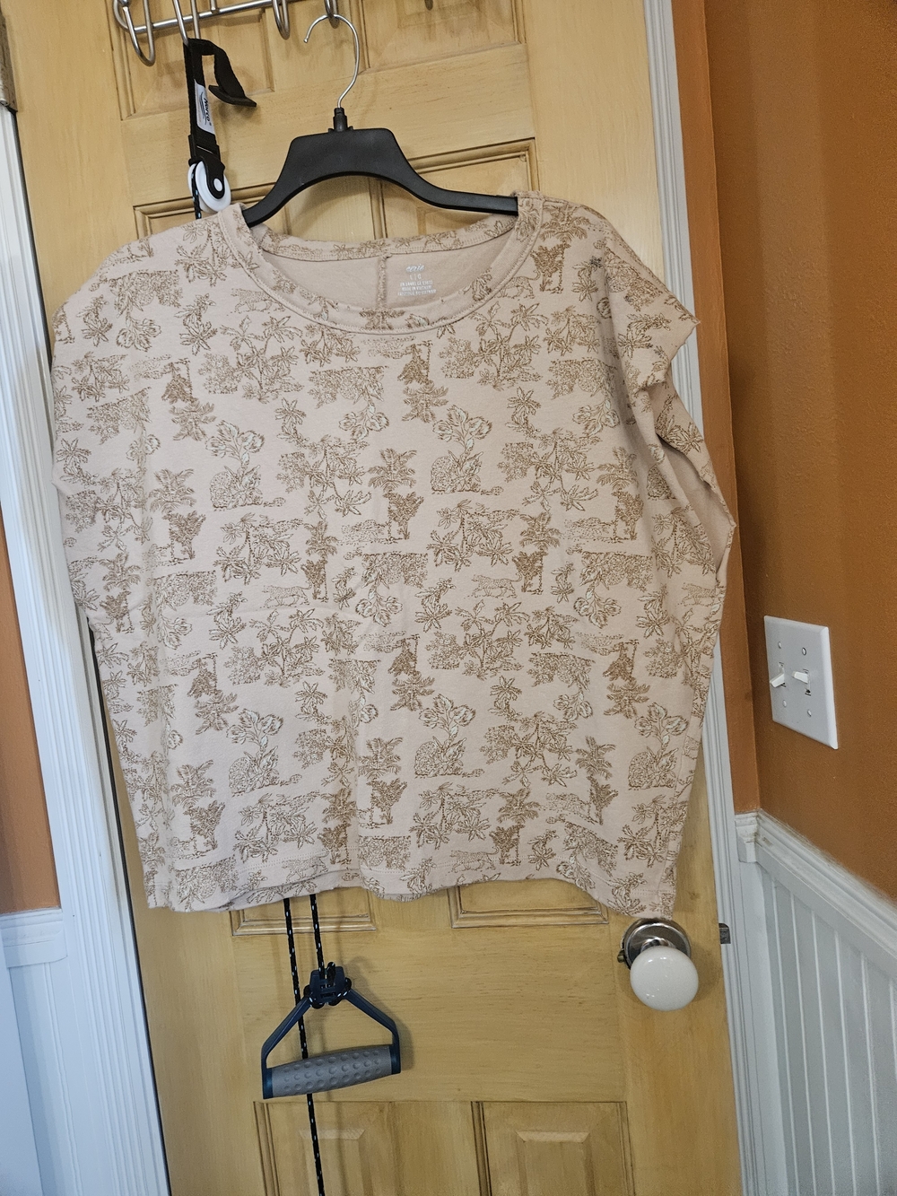 Aerie Women’s Short Sleeve Crewneck Top - Beige Botanical Print